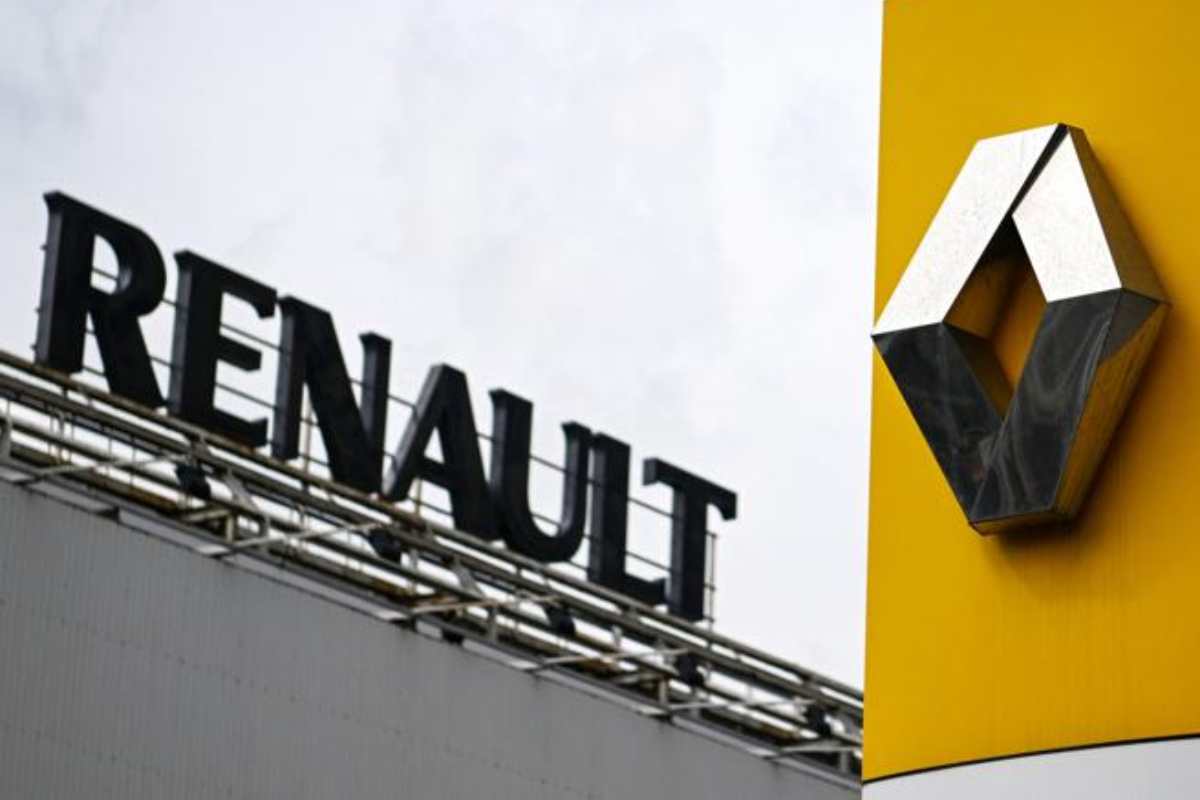Renault prende una decisione difficile