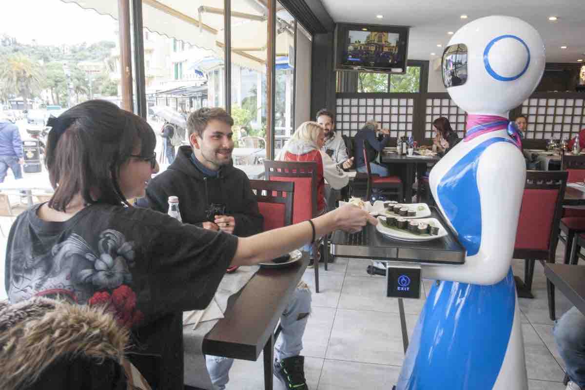 robot camerieri arrivano in italia